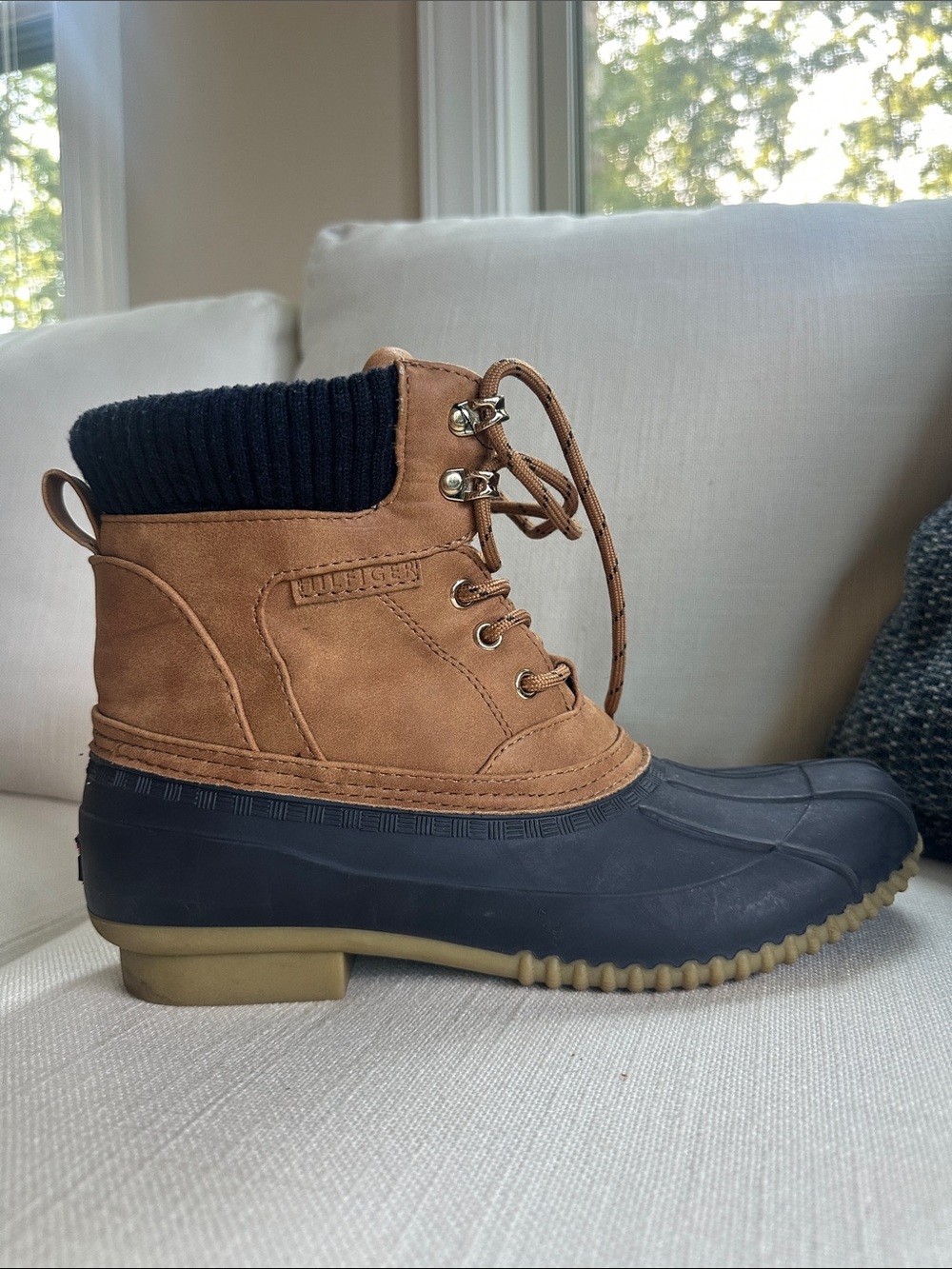 Tommy Hilfiger, women’s size 10  Brown and Black Waterproof Duck Boots